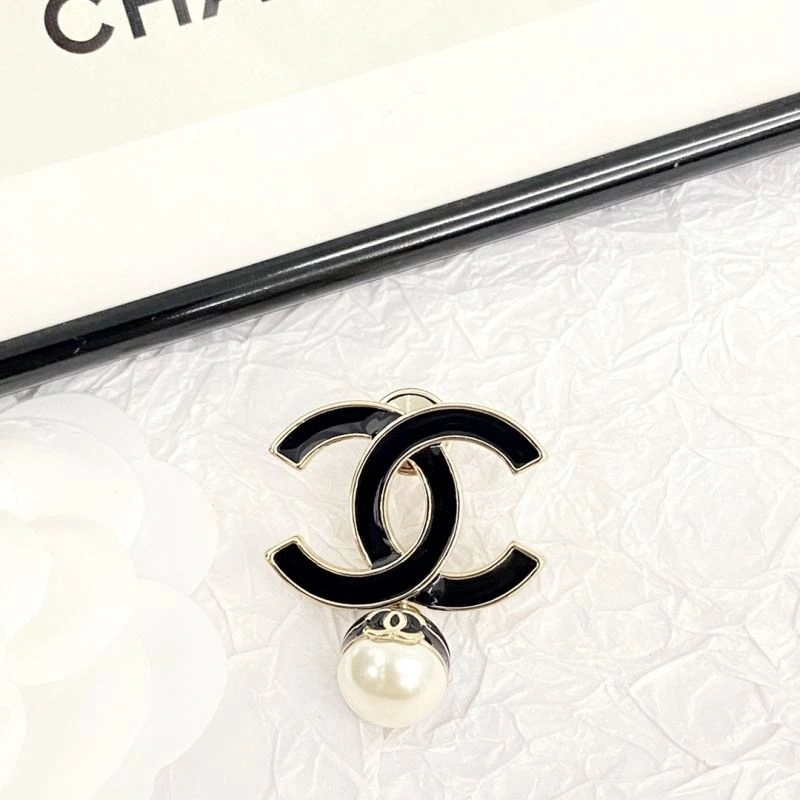 EasyCare Chanel Brooches 232357