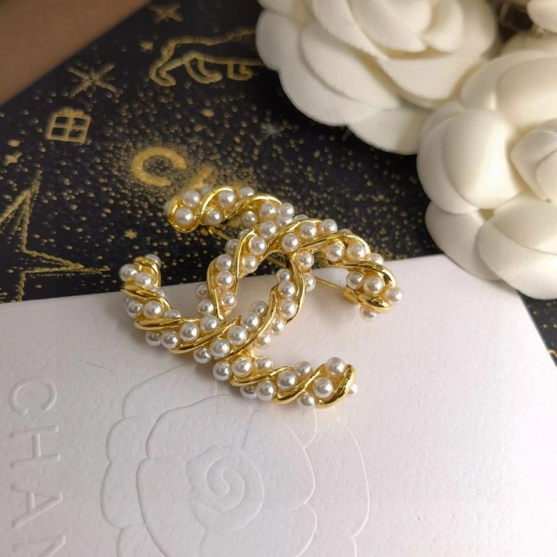 Chanel Brooches Durable 232366