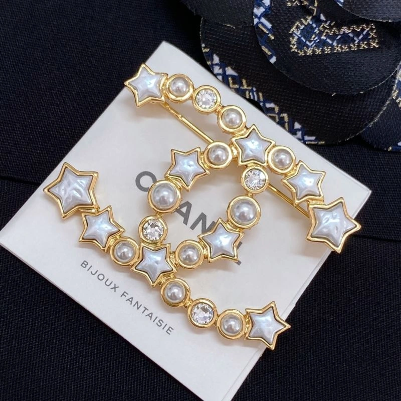 Chanel Brooches Versatile 232375