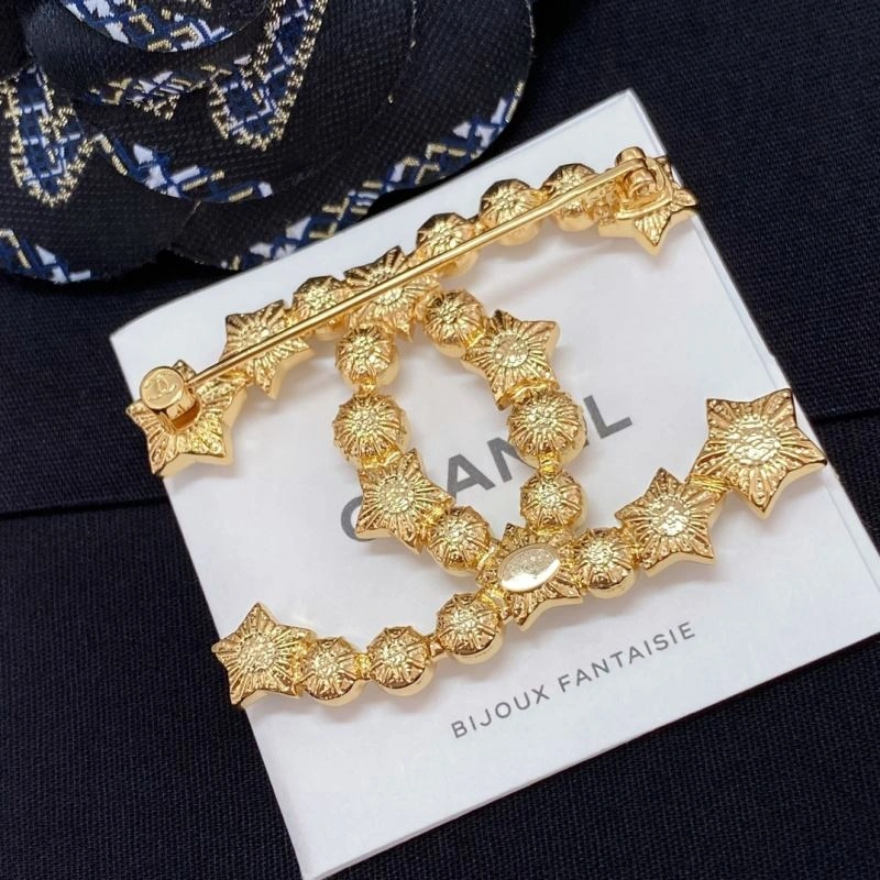 Chanel Brooches Versatile 232375