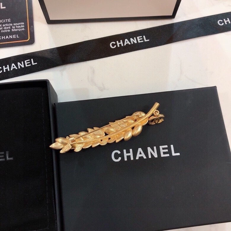 SmartChoice Chanel Brooches 232351