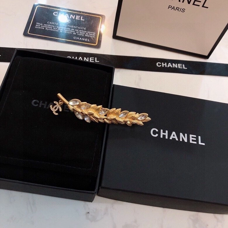 SmartChoice Chanel Brooches 232351