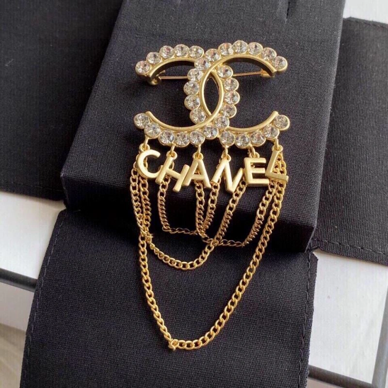 Chanel Brooches Comfortable 232405