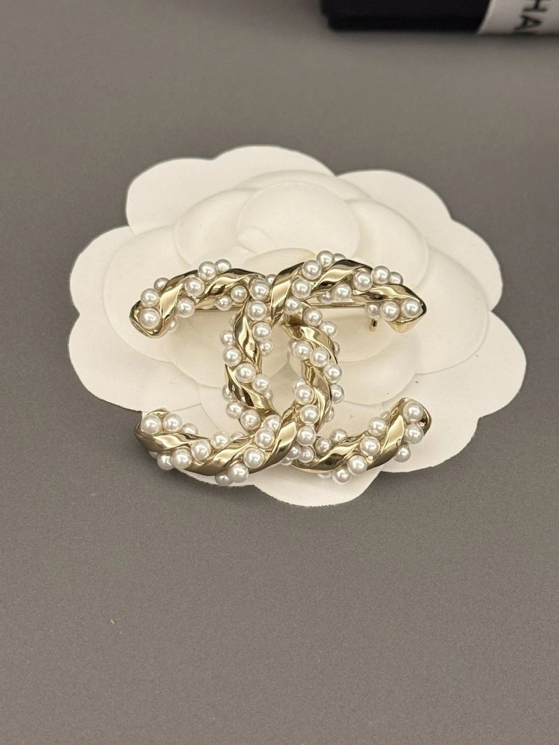 Chanel Brooches Upgraded 232336