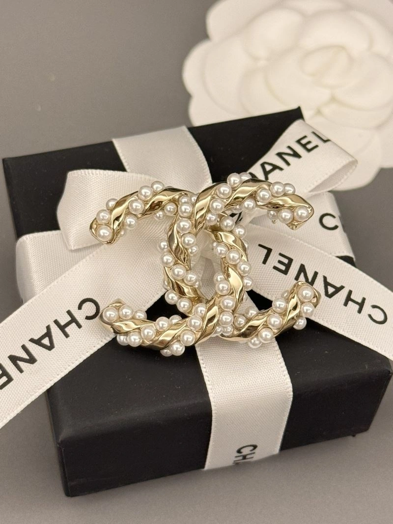 Chanel Brooches Upgraded 232336