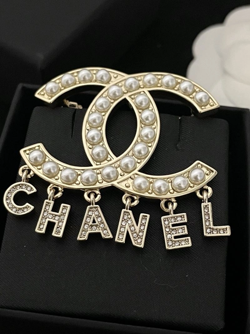 Chanel Brooches Supportive 232368