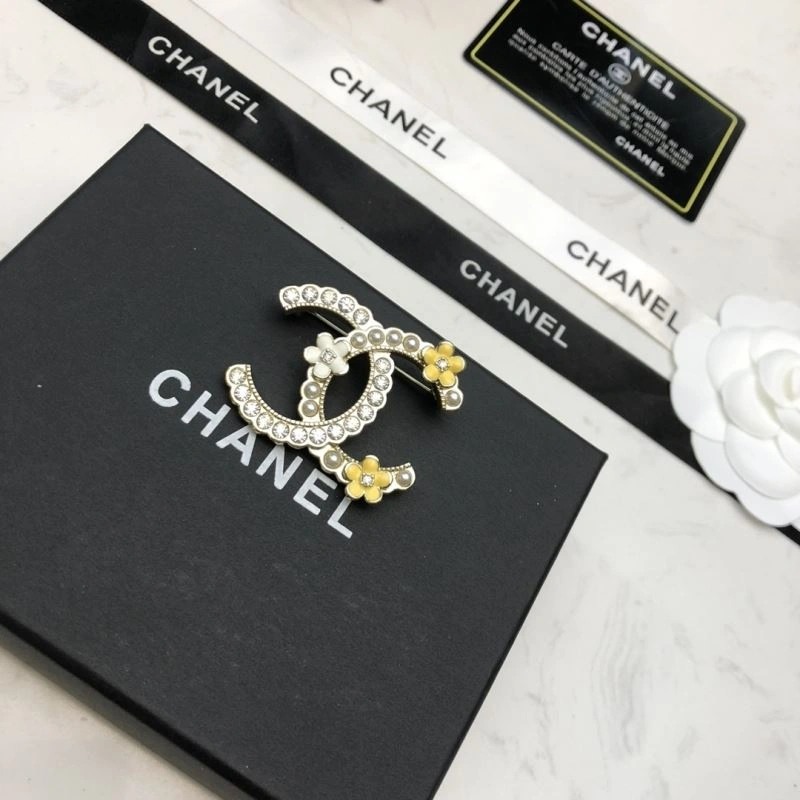 NewStyle Chanel Brooches 232341