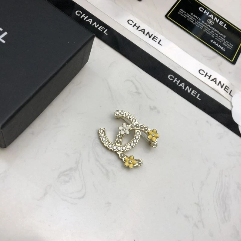 NewStyle Chanel Brooches 232341