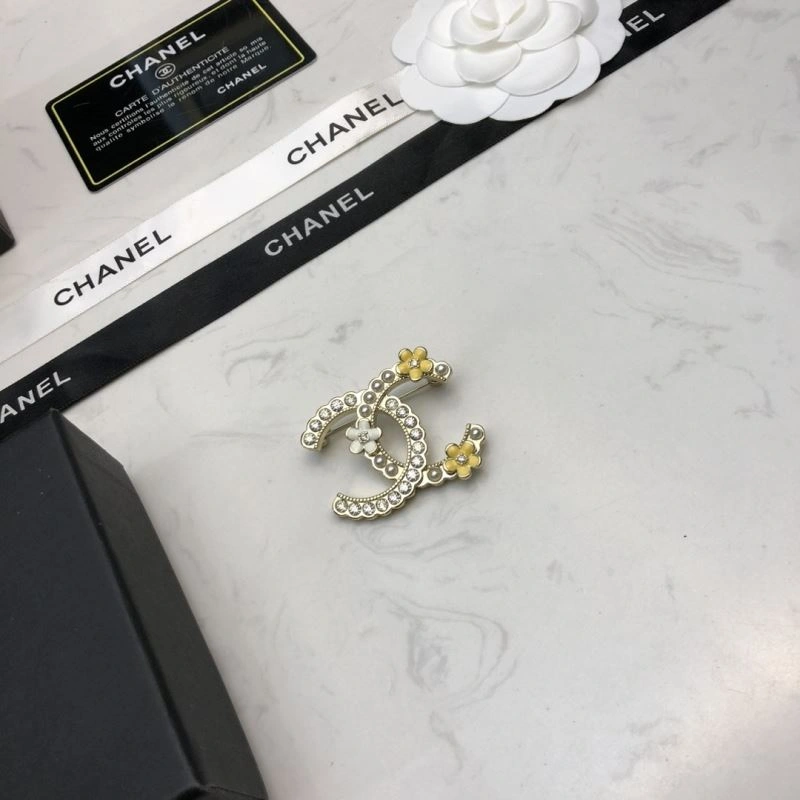 NewStyle Chanel Brooches 232341