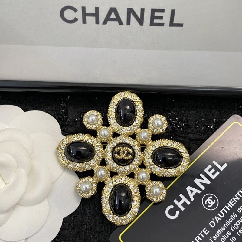 Chanel Brooches Trendy 232430