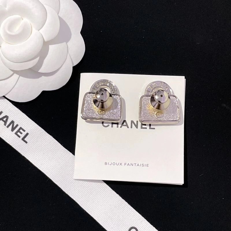 Chanel Brooches EasyMatch 232328
