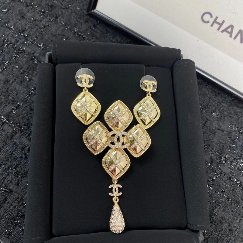 Chanel Brooches FastDry 232361