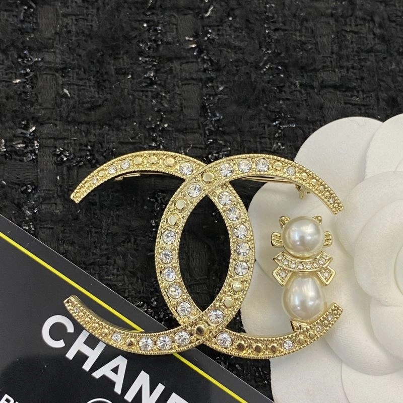 Chanel Brooches Resilient 232358