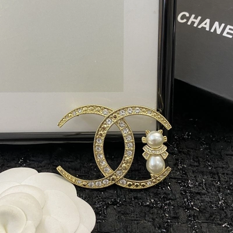 Chanel Brooches Resilient 232358
