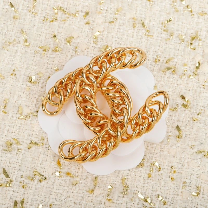 Tailored Chanel Brooches 232321