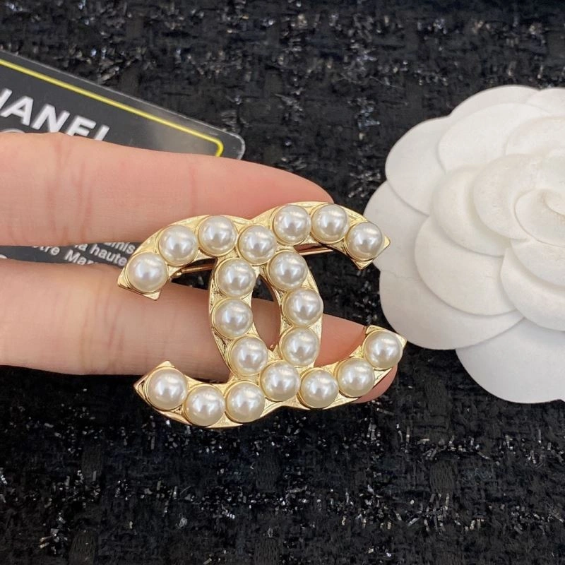 Chanel Brooches Lightweight 232322