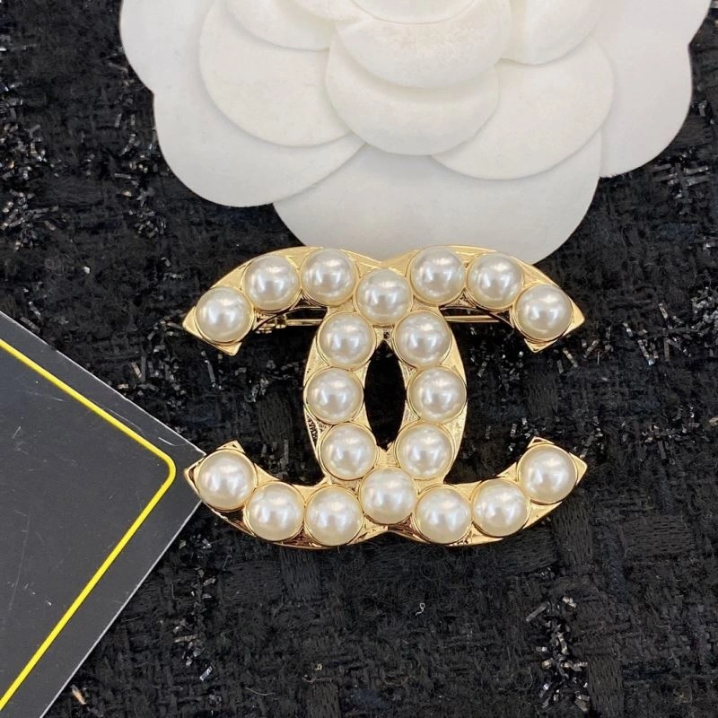Chanel Brooches Lightweight 232322