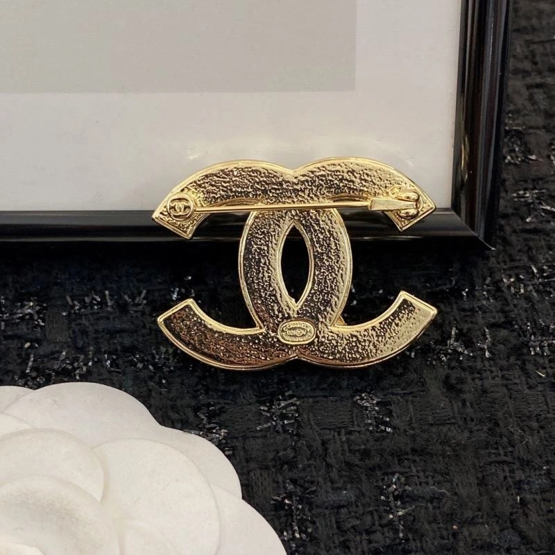 Chanel Brooches Lightweight 232322