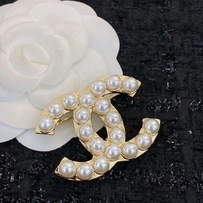 Chanel Brooches Lightweight 232322