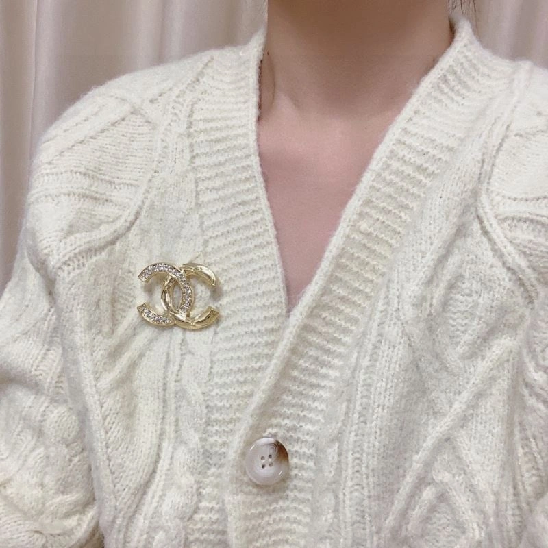 Chanel Brooches Contemporary 232384