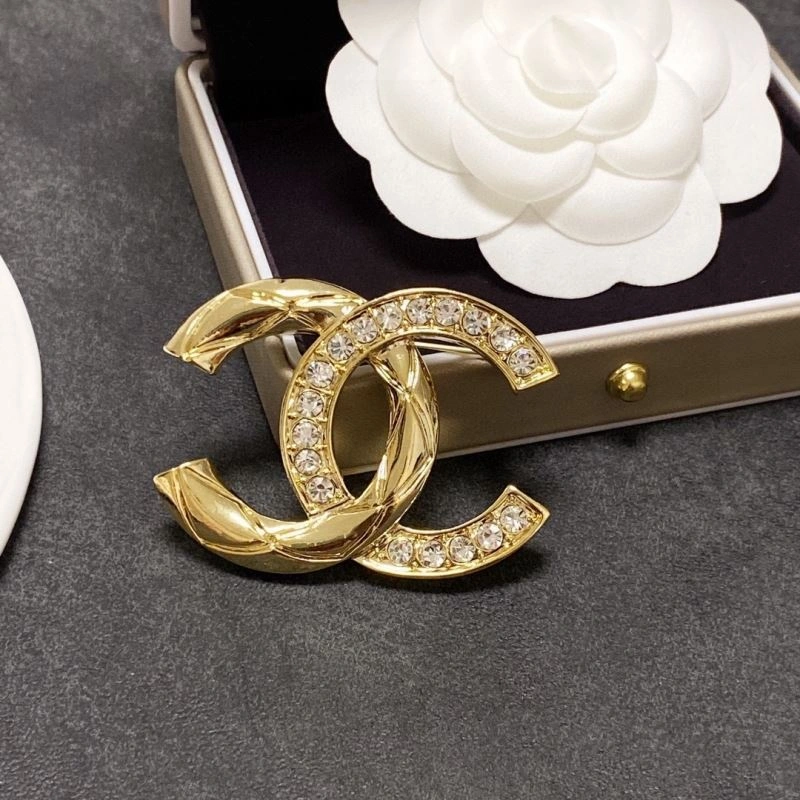 Chanel Brooches Contemporary 232384