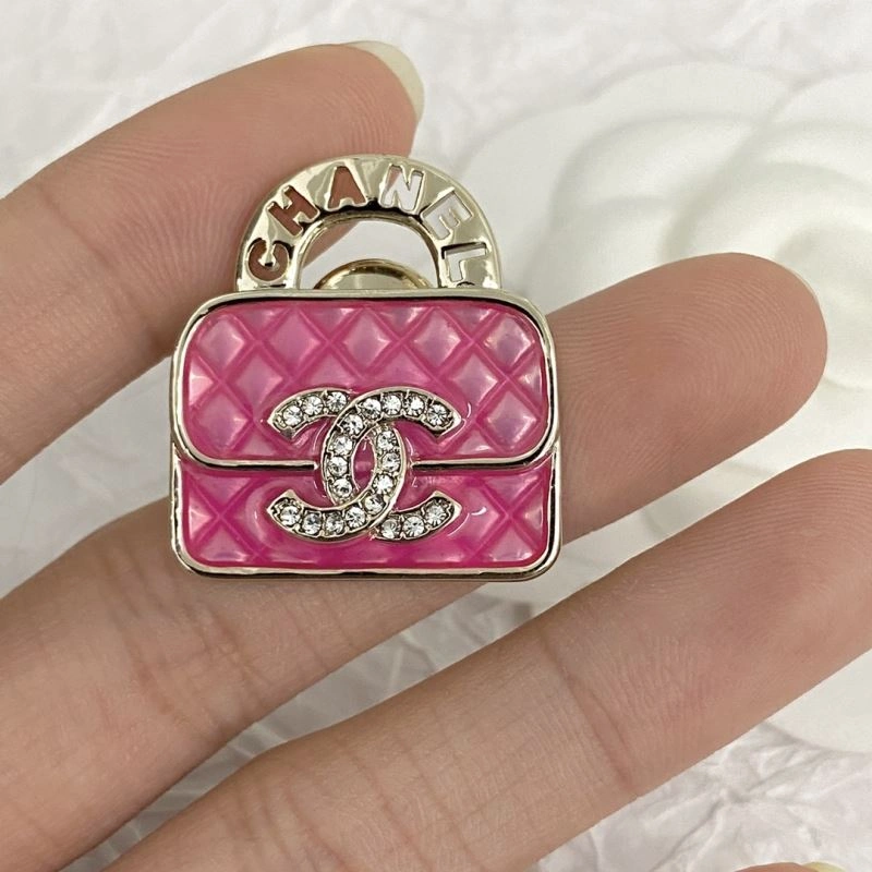 Neat Chanel Brooches 232311