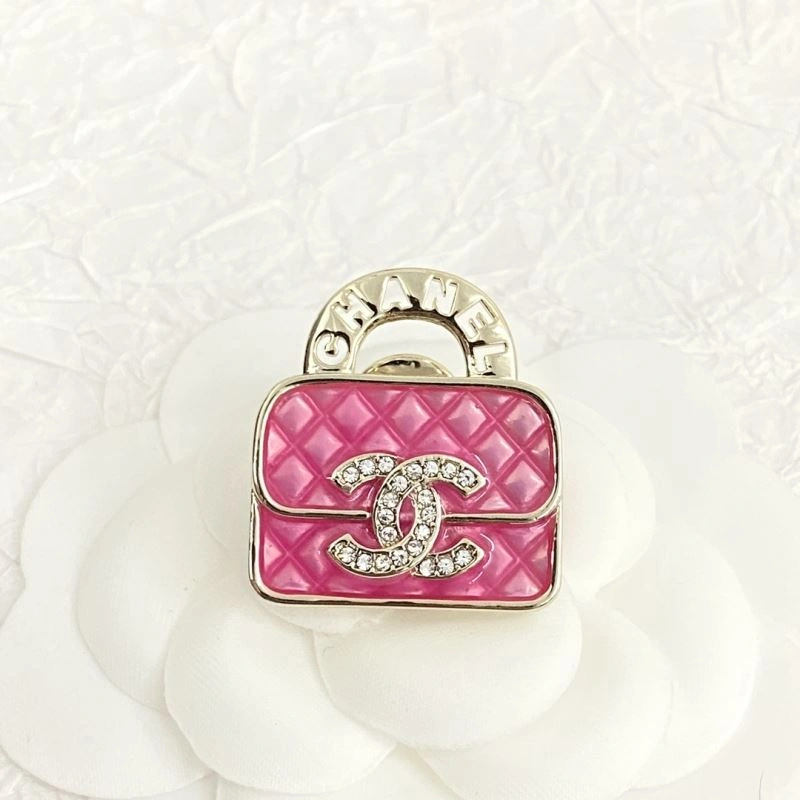 Neat Chanel Brooches 232311