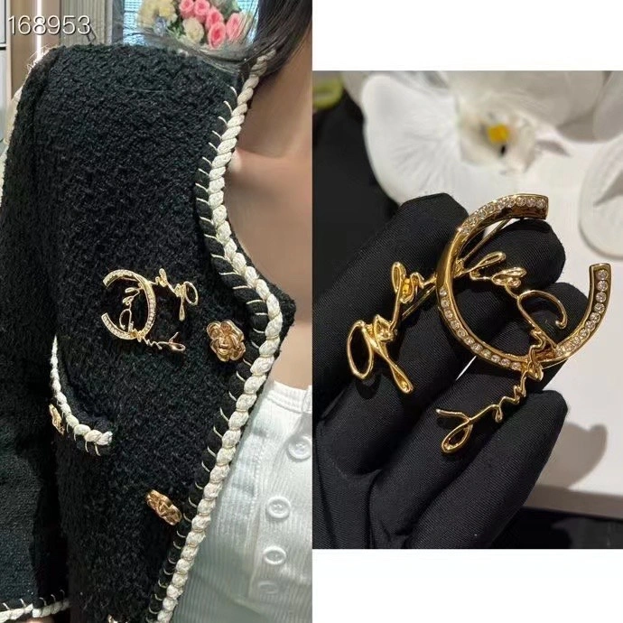 AllSeason Chanel Brooches 232313