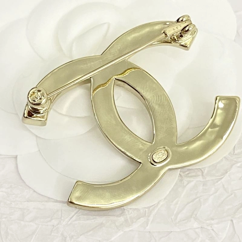 Chanel Brooches HighQuality 232316
