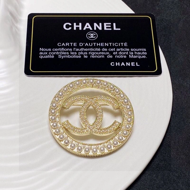 Chanel Brooches DailyWear 231970