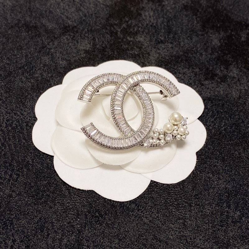 Chanel Brooches Chic 231935