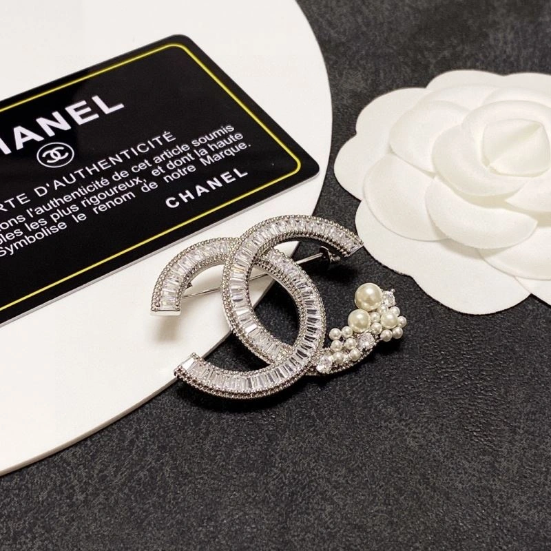Chanel Brooches Chic 231935