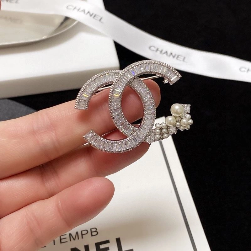 Chanel Brooches Chic 231935