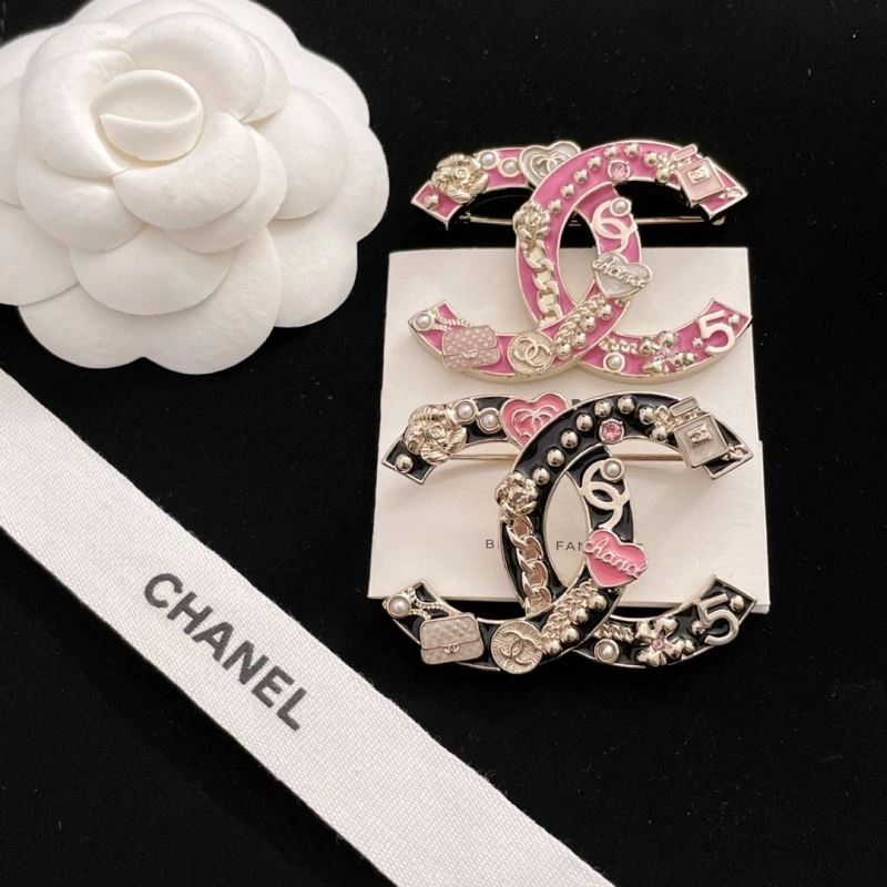 HighPerformance Chanel Brooches 231939