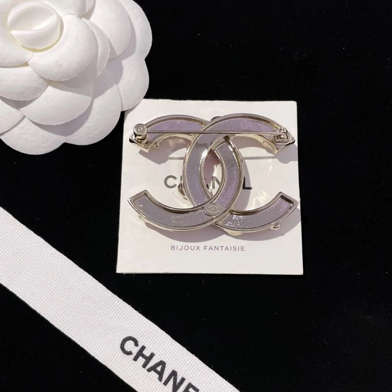 HighPerformance Chanel Brooches 231939