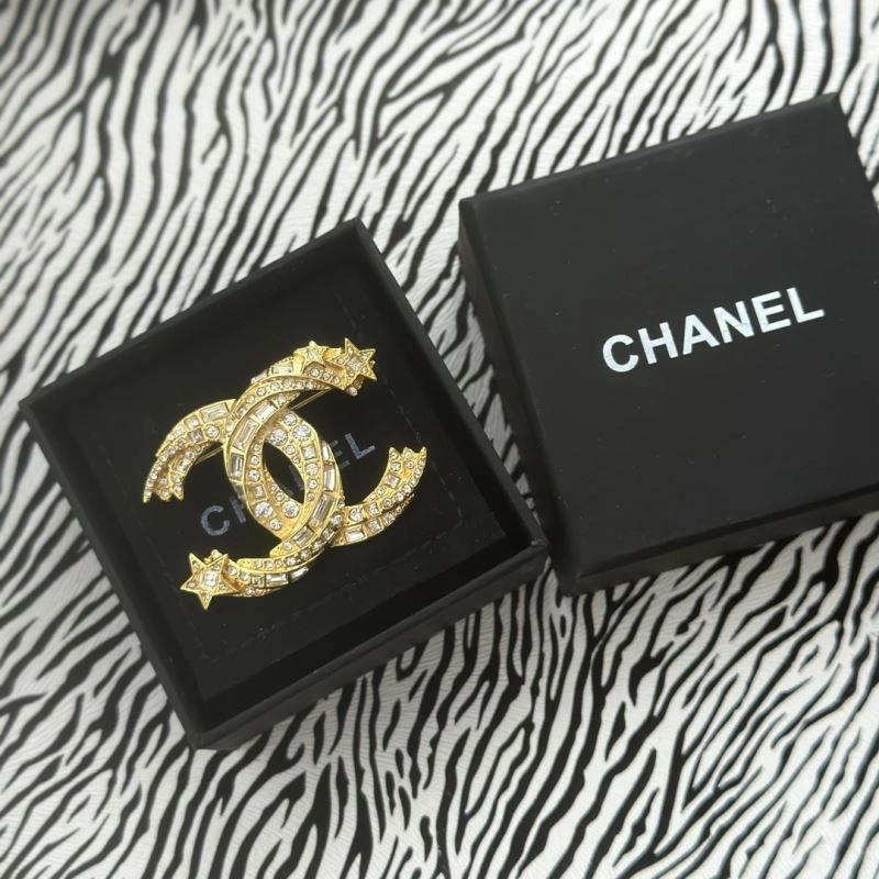 OnTrend Chanel Brooches 231932