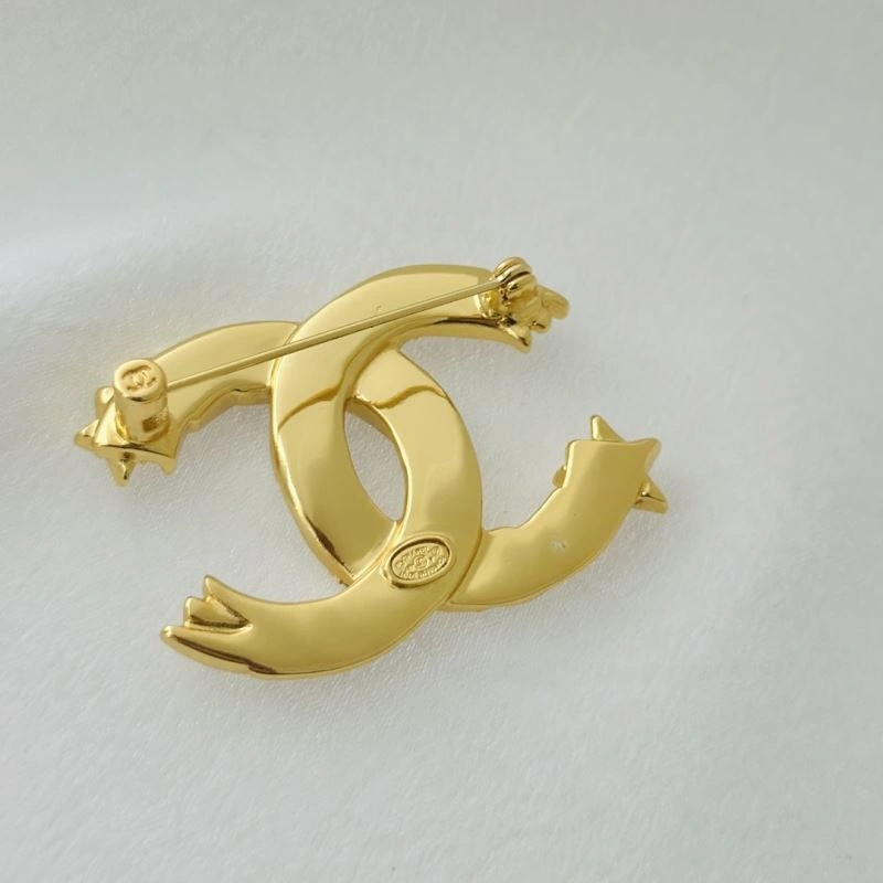 OnTrend Chanel Brooches 231932