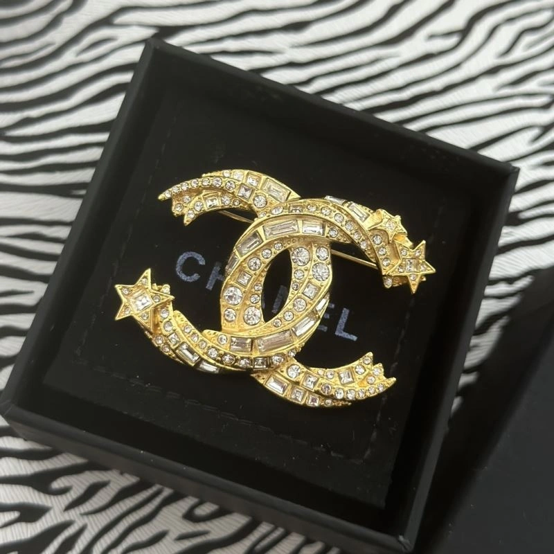 OnTrend Chanel Brooches 231932