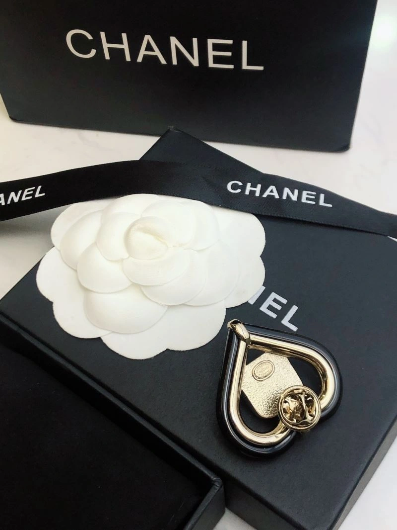 DailyWear Chanel Brooches 231981