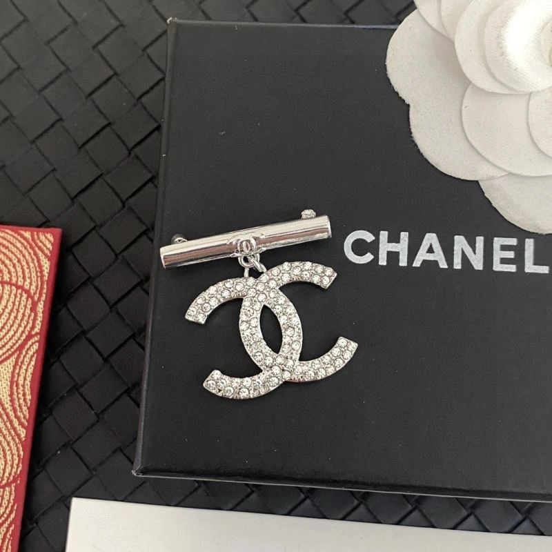Chanel Brooches Supportive 231908