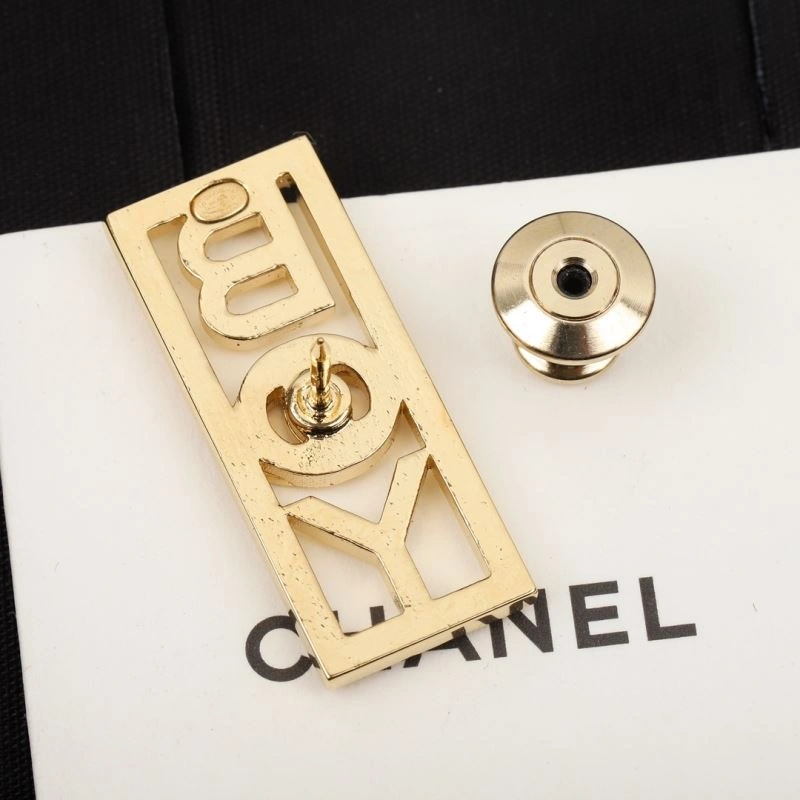 SmartChoice Chanel Brooches 231924