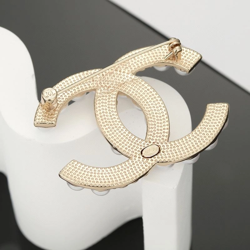 Chanel Brooches TravelReady 231997