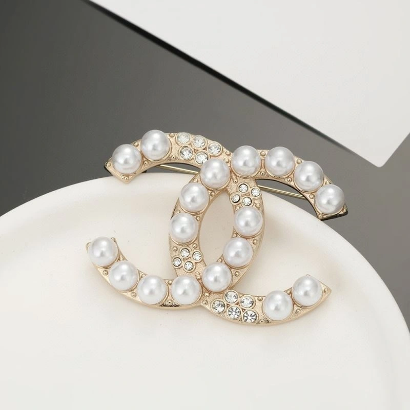 Chanel Brooches TravelReady 231997