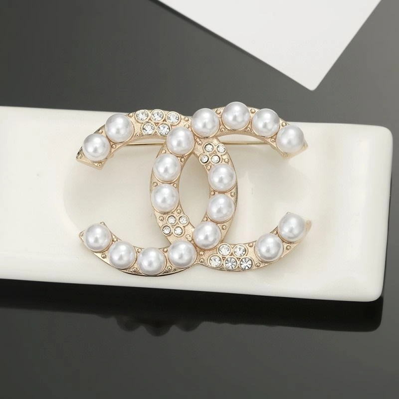 Chanel Brooches TravelReady 231997