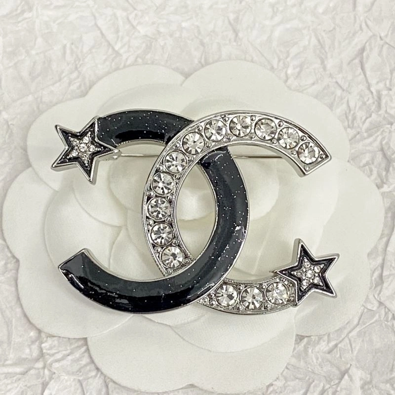 UrbanStyle Chanel Brooches 231941
