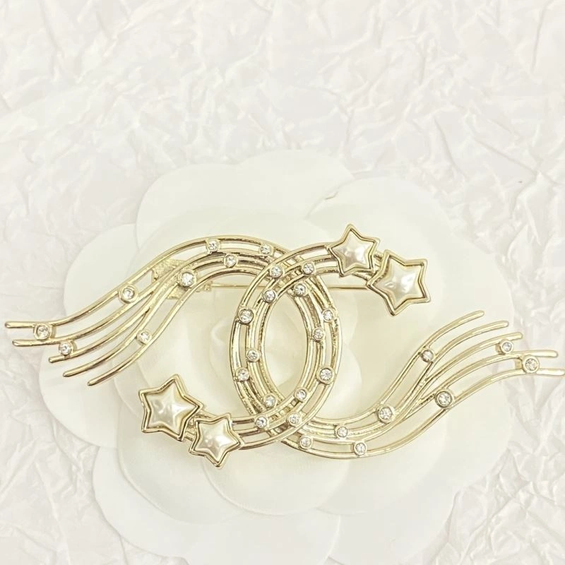 Chanel Brooches Durable 231903