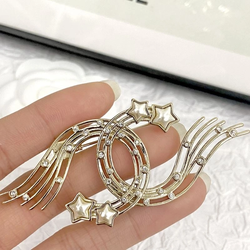 Chanel Brooches Durable 231903
