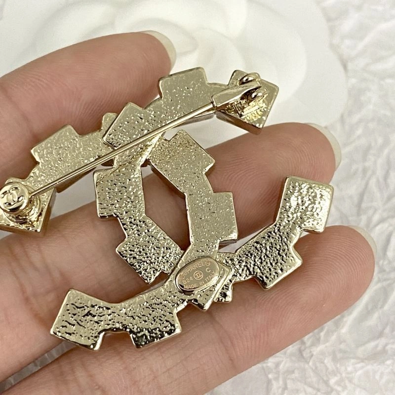Chanel Brooches Affordable 232024