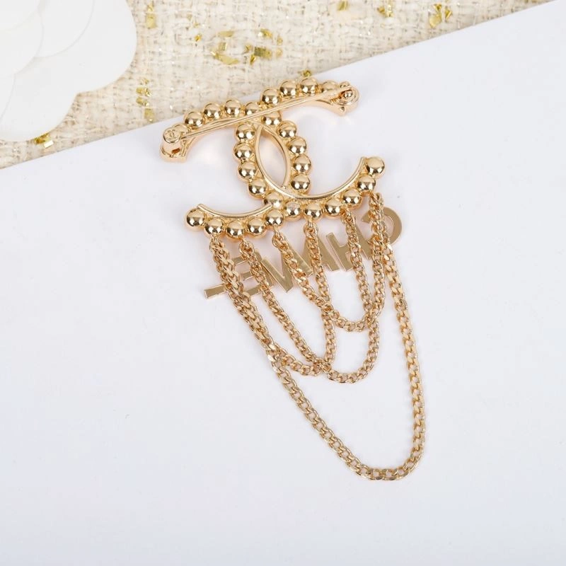 Functional Chanel Brooches 231945