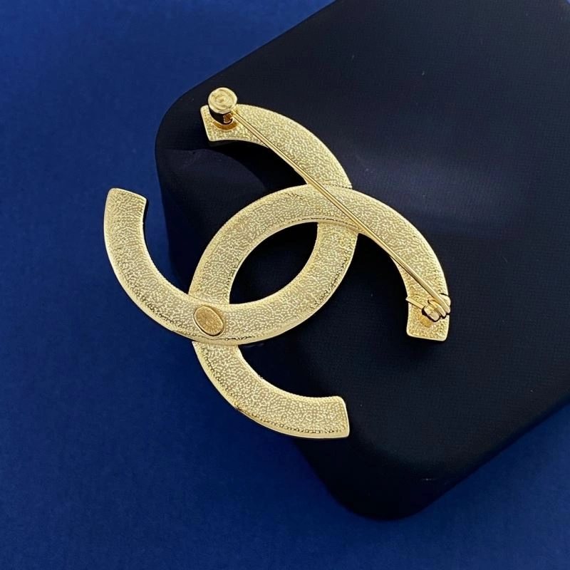 Chanel Brooches ComfortFit 231953